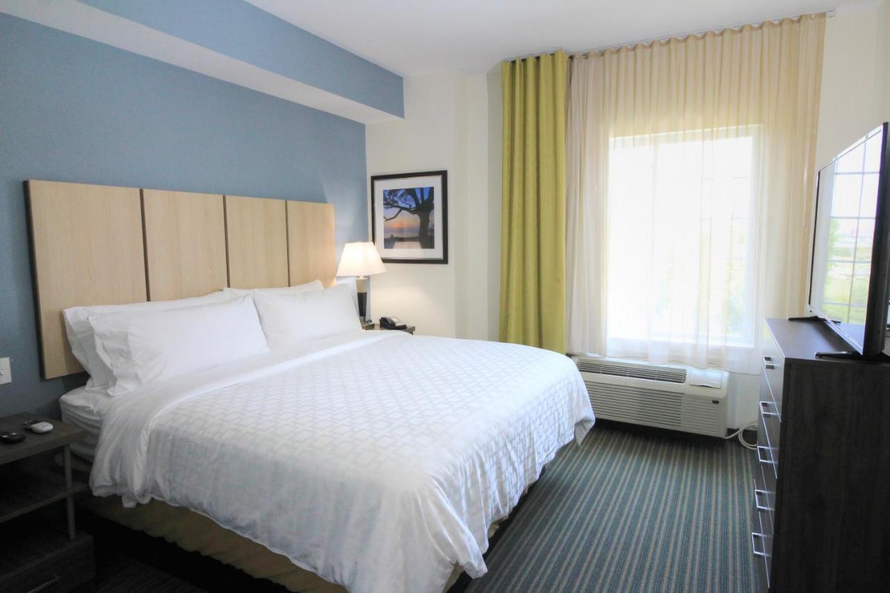 Hotel Candlewood - East By Ihg 3*